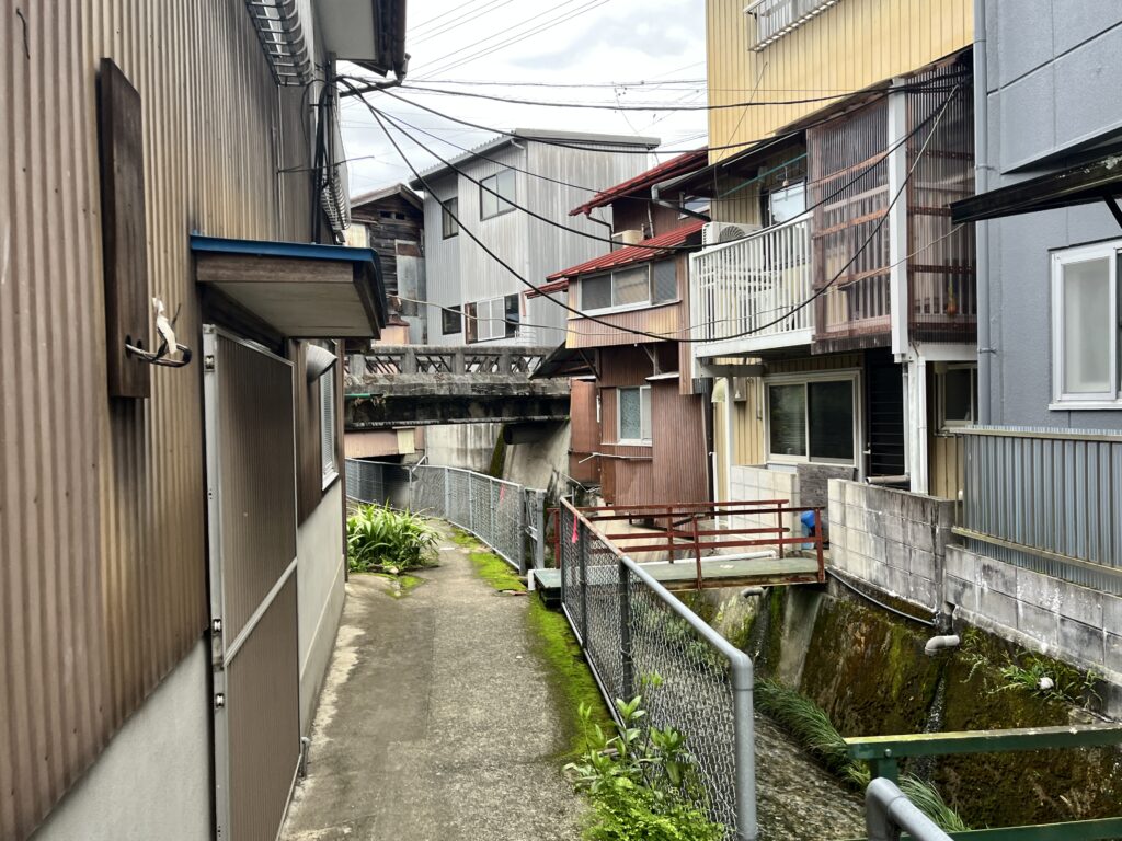 筋骨めぐり